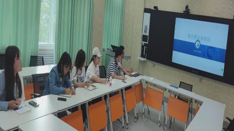 师资力量是企业培训品牌口碑的又一重要指标。优秀的师资团队应具备以下条件：