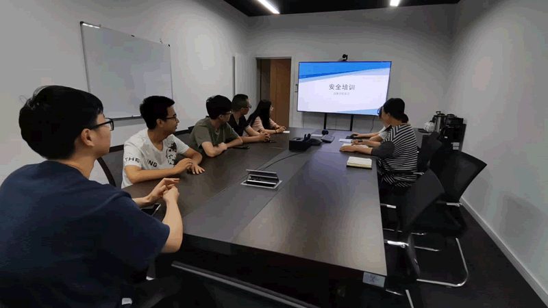 线上培训适合以下人群：